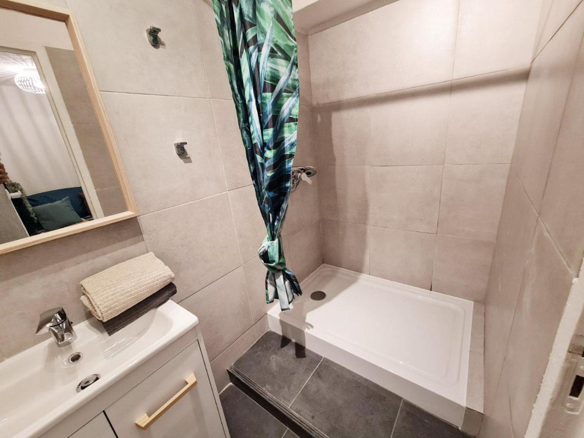 Gregbnb - T2 Design 34M2 - Toulon Est - Wifi Fibre - N9 المظهر الخارجي الصورة